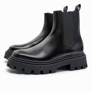 Zara Black Platform Treaded Chelsea Boots